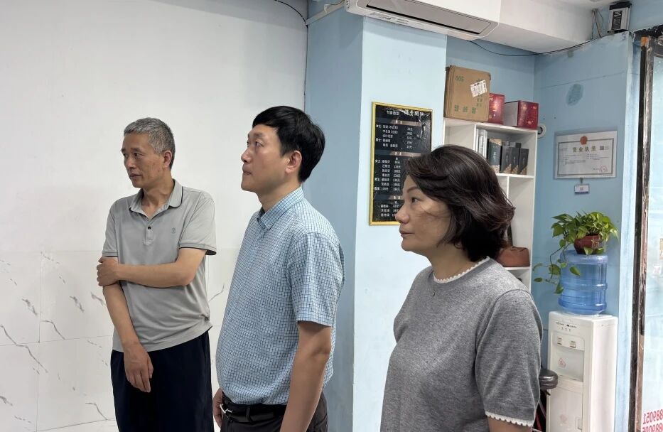 【安全生产】紧绷“安全弦”  守好“节前关”——开发区领导深入辖区商贸及工业企业检查安全生产工作