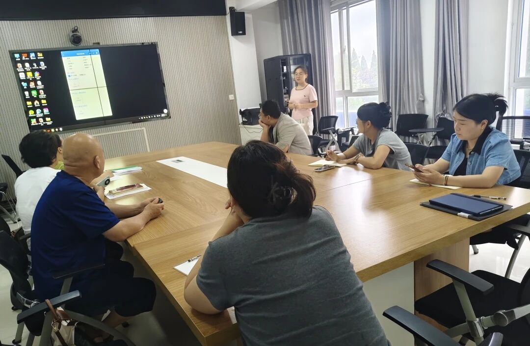 【专题培训】赋能数字民政 提升养老服务质效——向阳街道开展智慧养老平台及高龄津贴认证系统专题培训