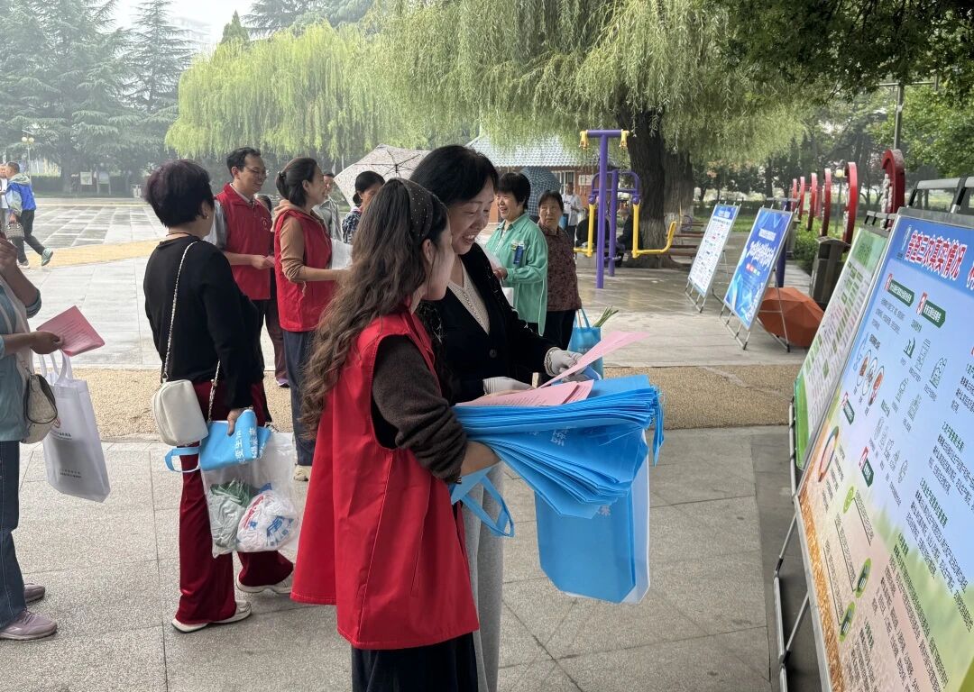 【统计宣传】壮阔“十五五”统计启新篇——开发区开展“中国统计开放日”宣传活动